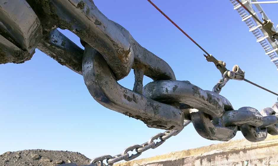 Columbia Steel's EZ RigLok Repair Link for Draglines in the field