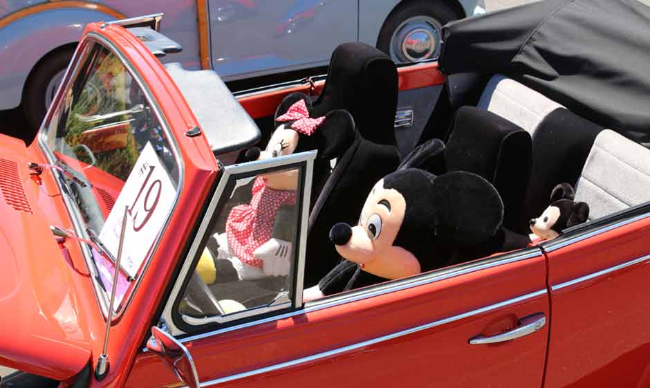 Mickey and Minnie ready for a road trip